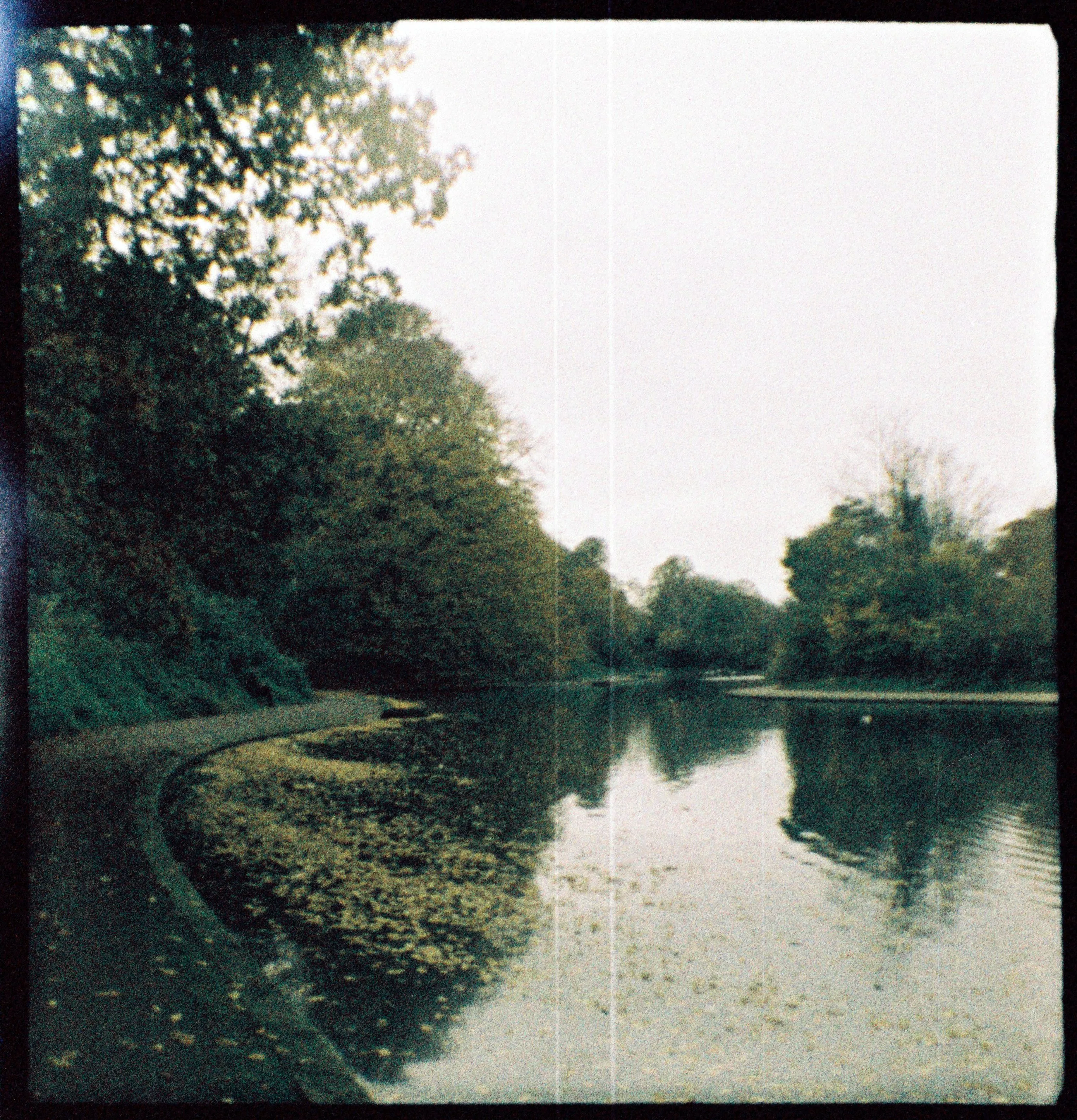 A hoto of Eastville Lake in Bristol